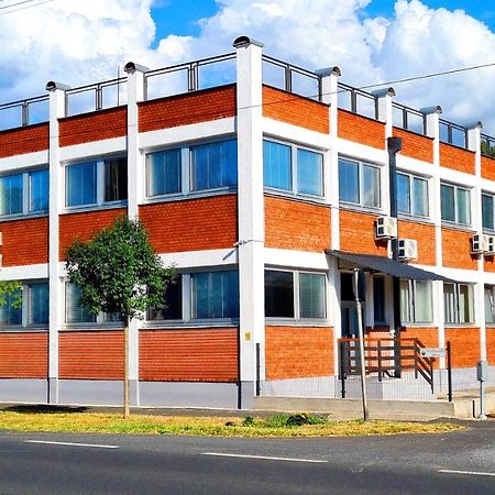 Héder Apartmanok Balatonfenyves Extérieur photo