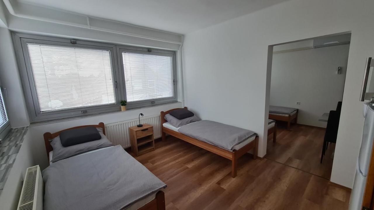 Héder Apartmanok Balatonfenyves Extérieur photo