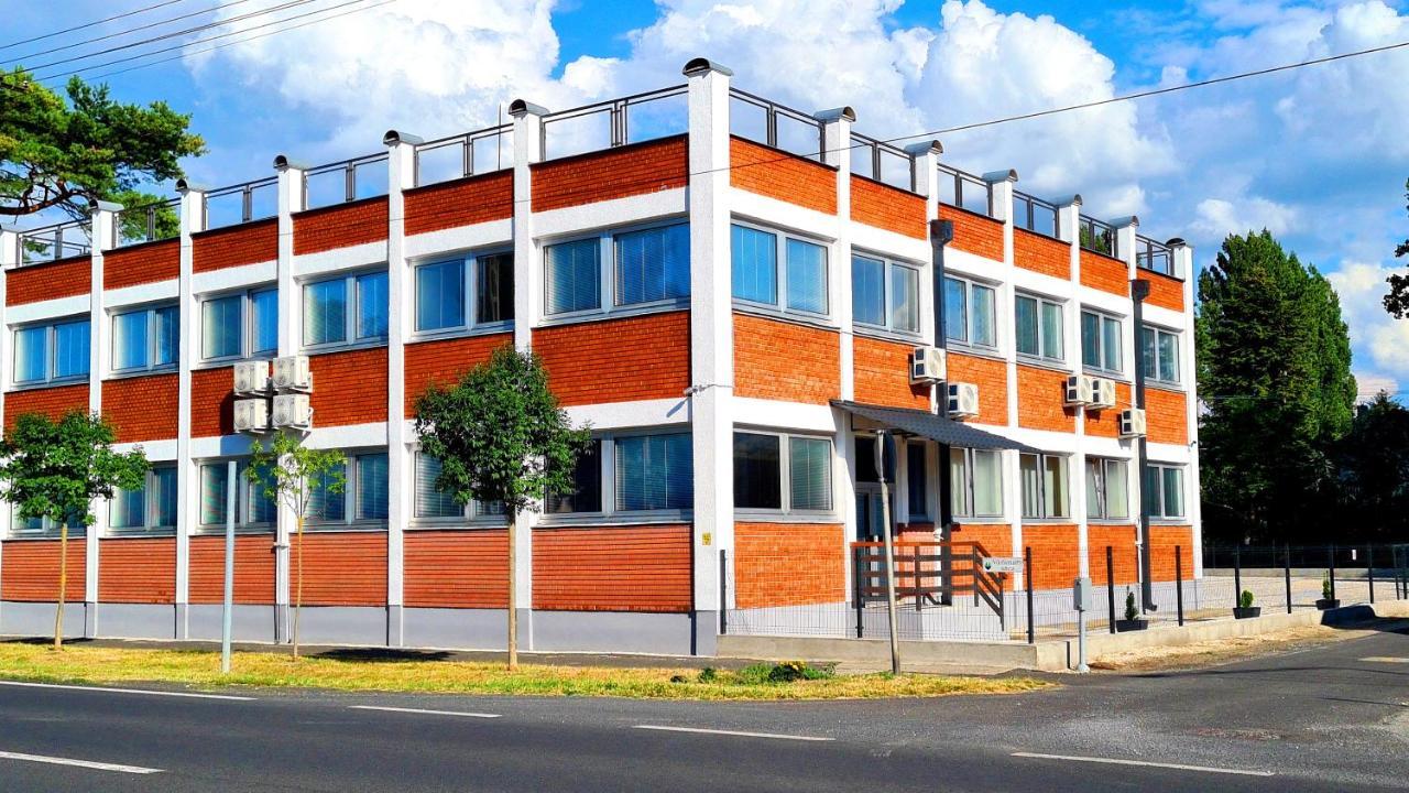 Héder Apartmanok Balatonfenyves Extérieur photo