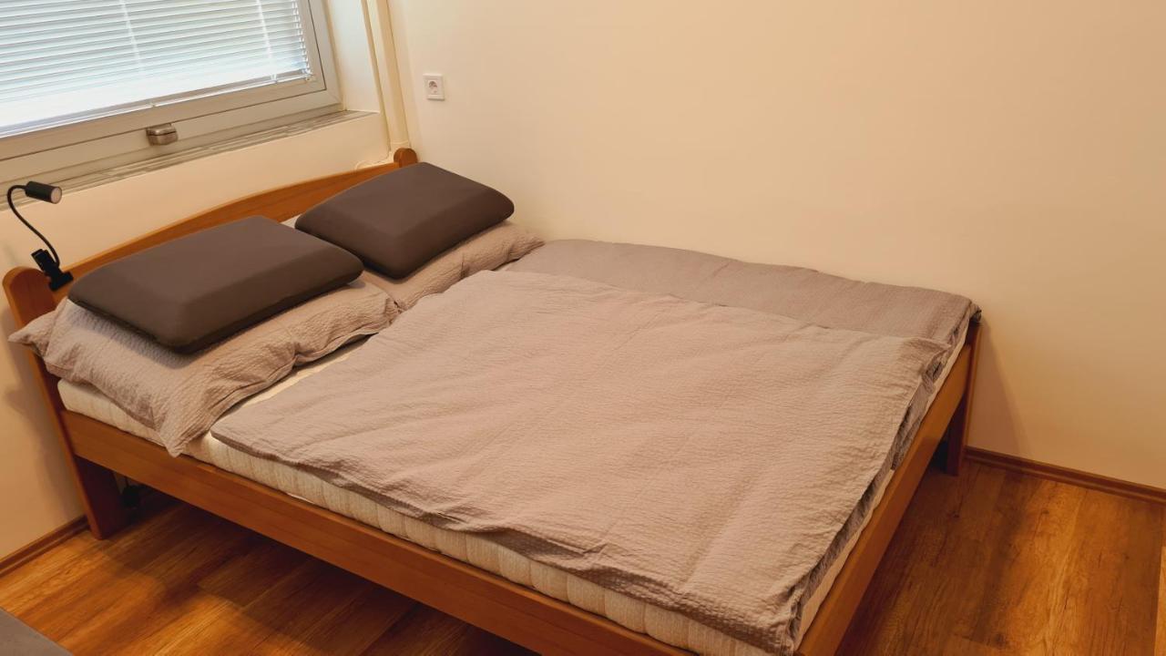 Héder Apartmanok Balatonfenyves Extérieur photo