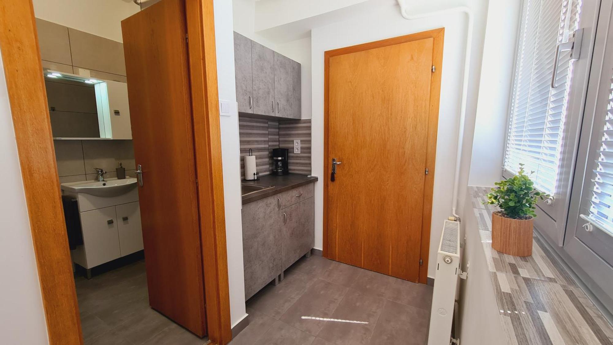 Héder Apartmanok Balatonfenyves Extérieur photo