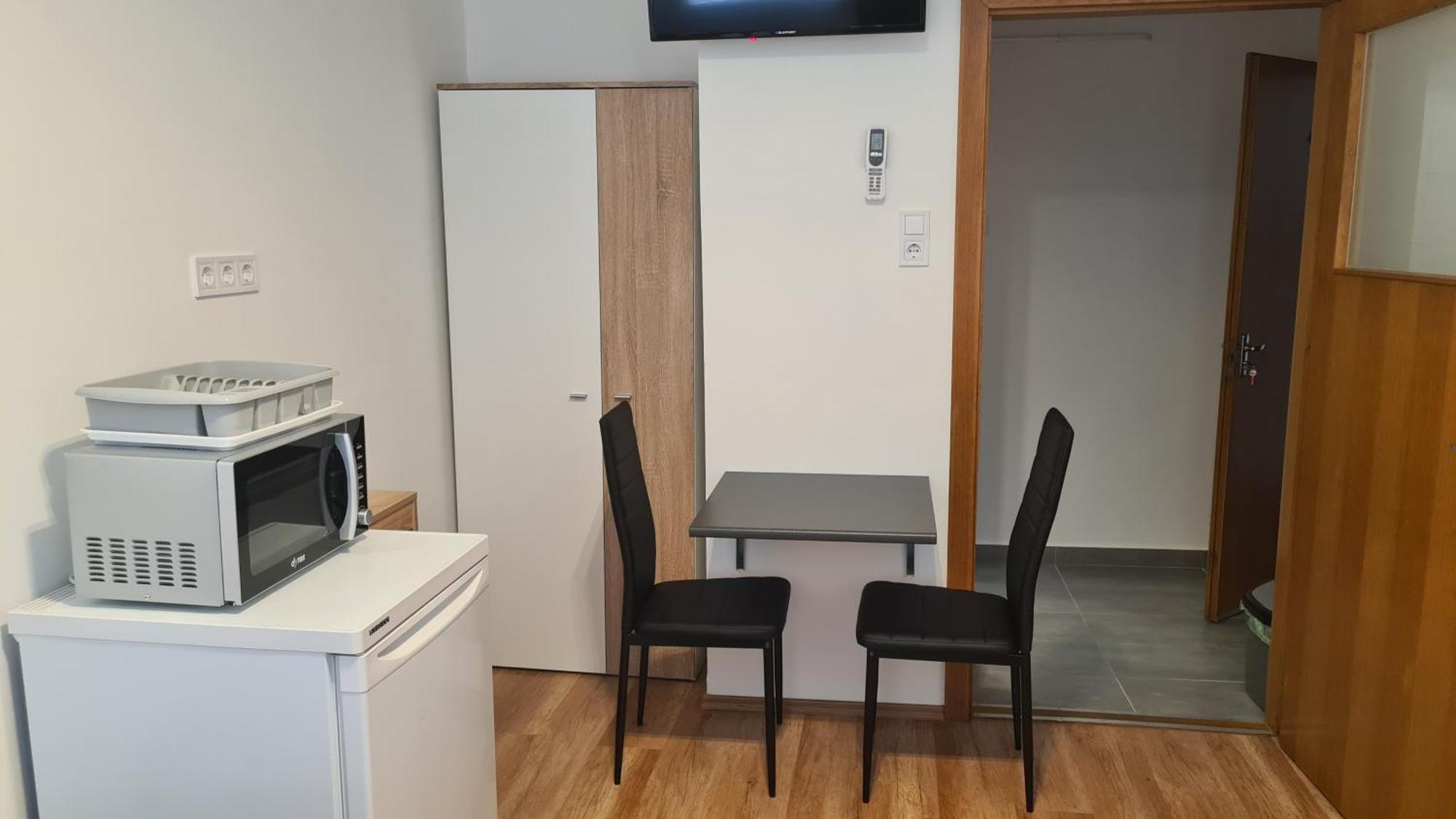 Héder Apartmanok Balatonfenyves Extérieur photo